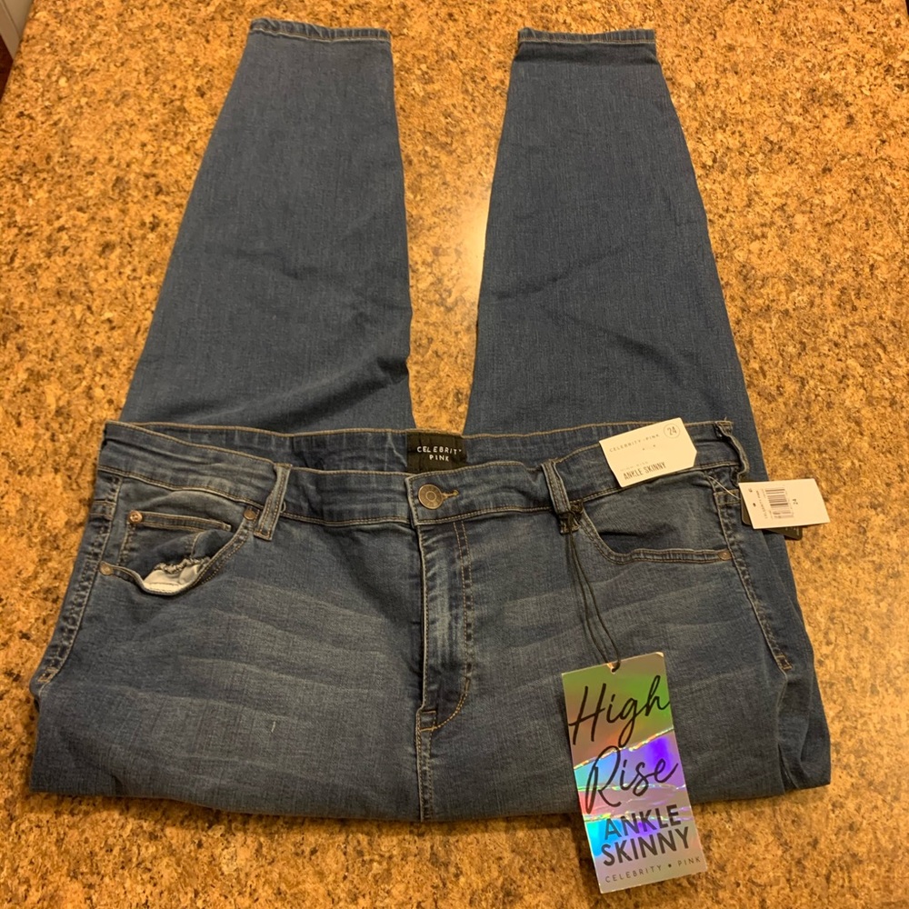 NWT Celebrity Pink High Rise Ankle Skinny Jeans 24